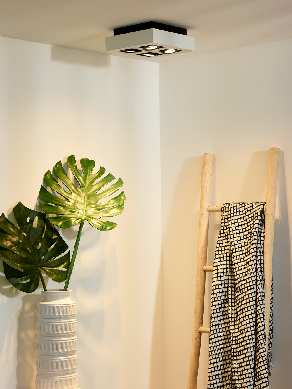 Lucide XIRAX LED ceiling spotlight, 4x5W GU10, dim to warm 2200K-3000K, IP20, square White aluminium