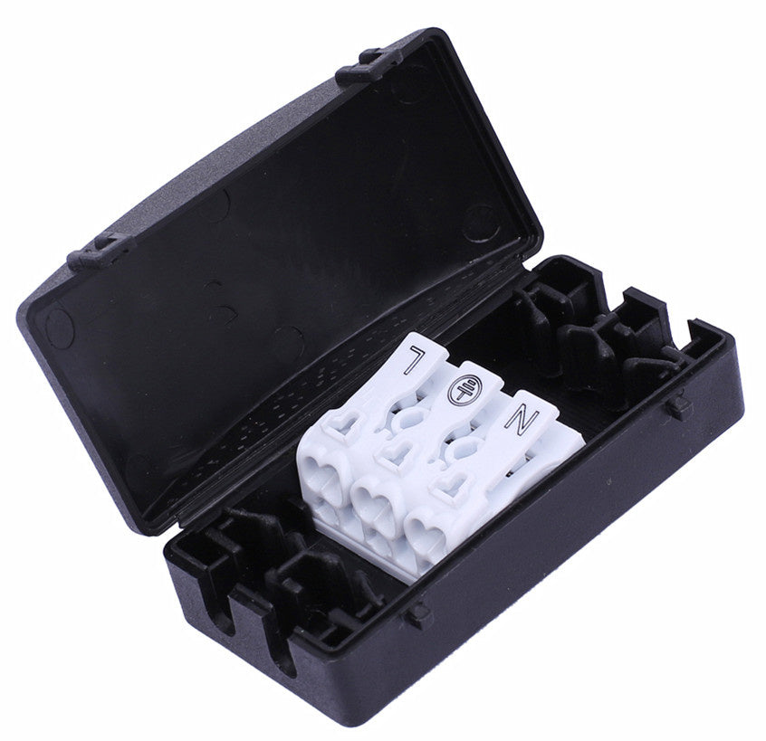 LCB Verteilerdose mit Klemmenblock 3-adrig 0,25mm² bis 2,5mm² IP44, 220-240V, CE RoHS zertifiziert