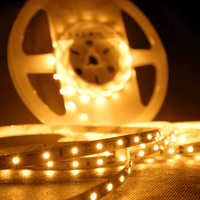 Modee LED Streifen Silikon 12V 4.8W/m 60LED/m 2700K 540 Lumen/m CRI 90 IP65 8mm 5m Rolle