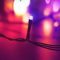 Modee LED Weihnachts-Lichterkette 200 mehrfarbige LEDs 20m mit Adapterstecker IP44 grünes Kabel 8 Modi