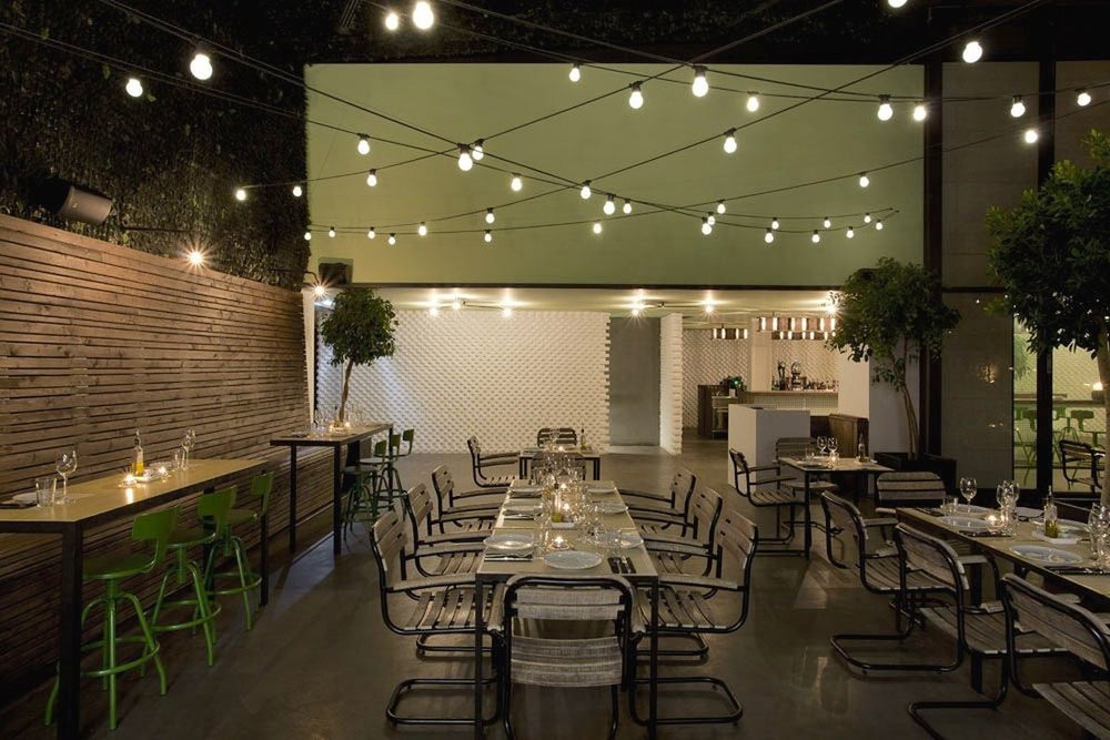 Spectrum LED Lichterkette 10m mit 10x E27 Fassungen, Outdoor-Baumparty-Kabel, optionale LED Leuchtmittel